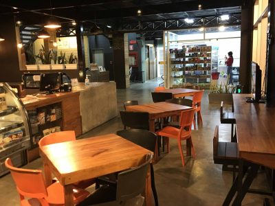 Roble Coffee Shop